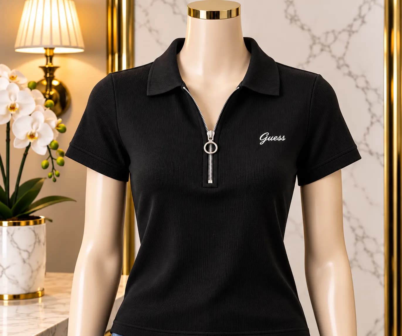 Blusa Guess Corte Sofisticado