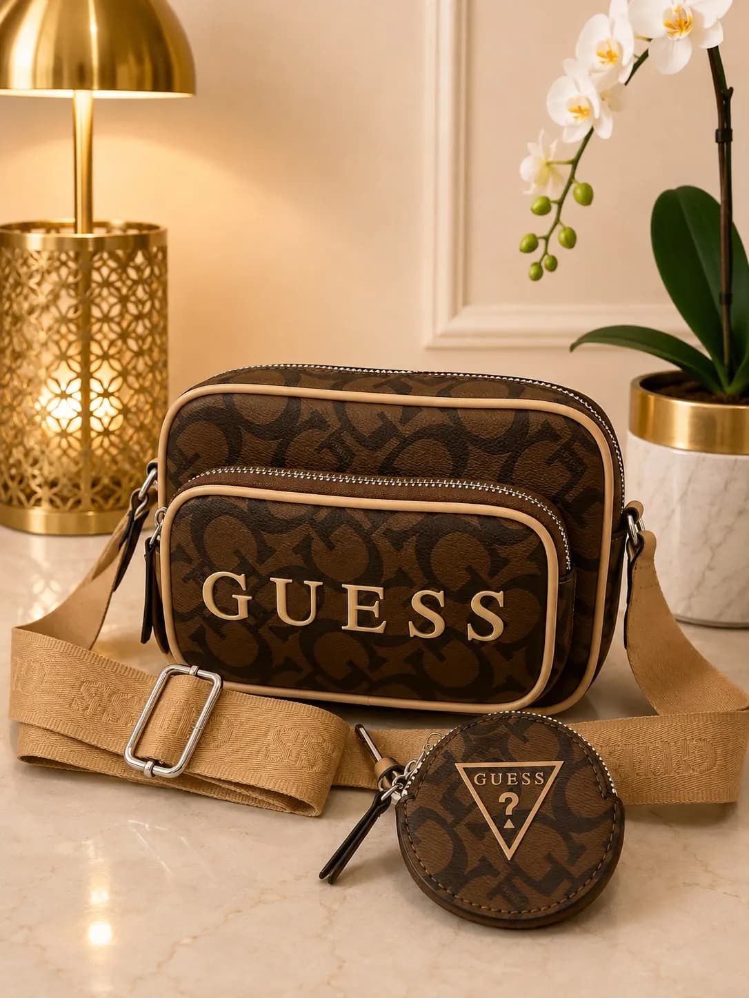 Crossbody Guess Cafe Quemado con Monedero y Strapp Deposrtivo  Estilo JJ948971