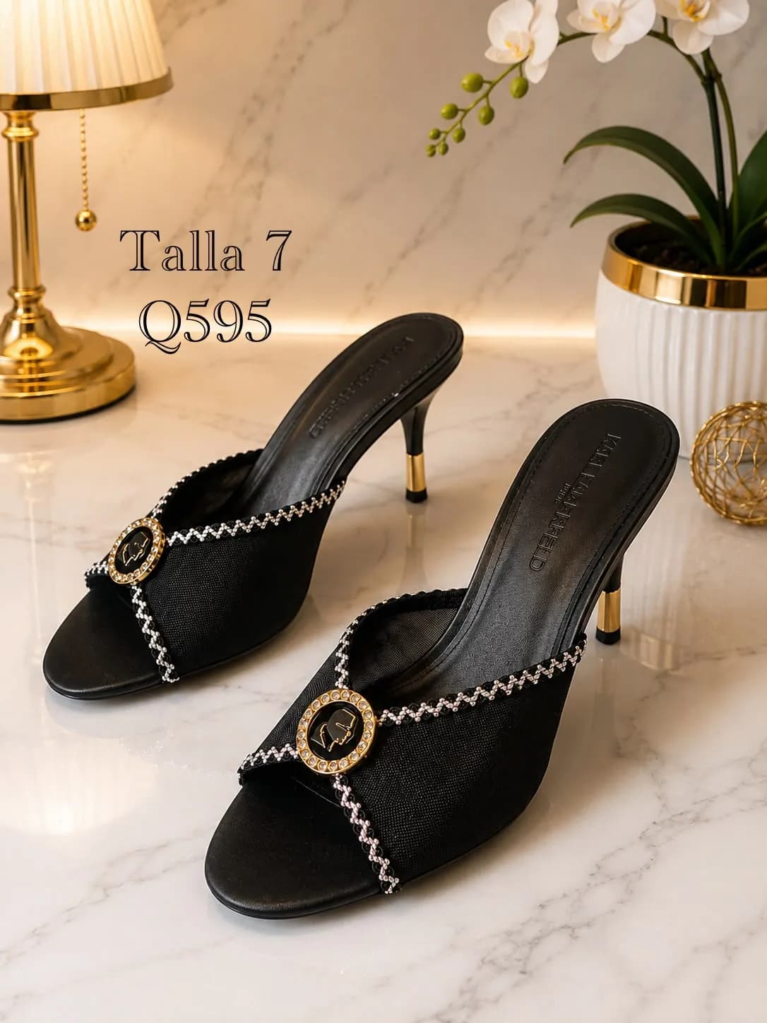 Sandalias Karl de Tacon Color Negro Talla 7